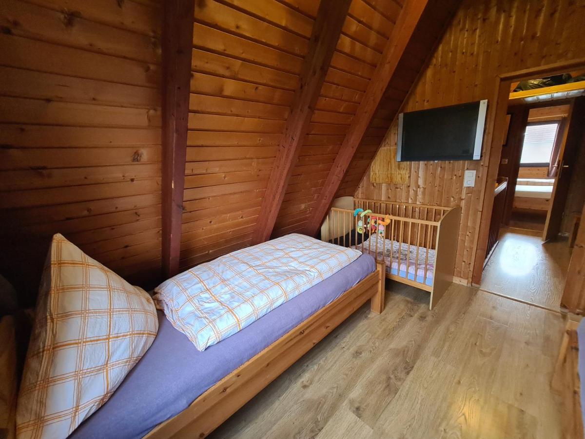 Haus Blume Villa คาโรลิเนนซีล ภายนอก รูปภาพ