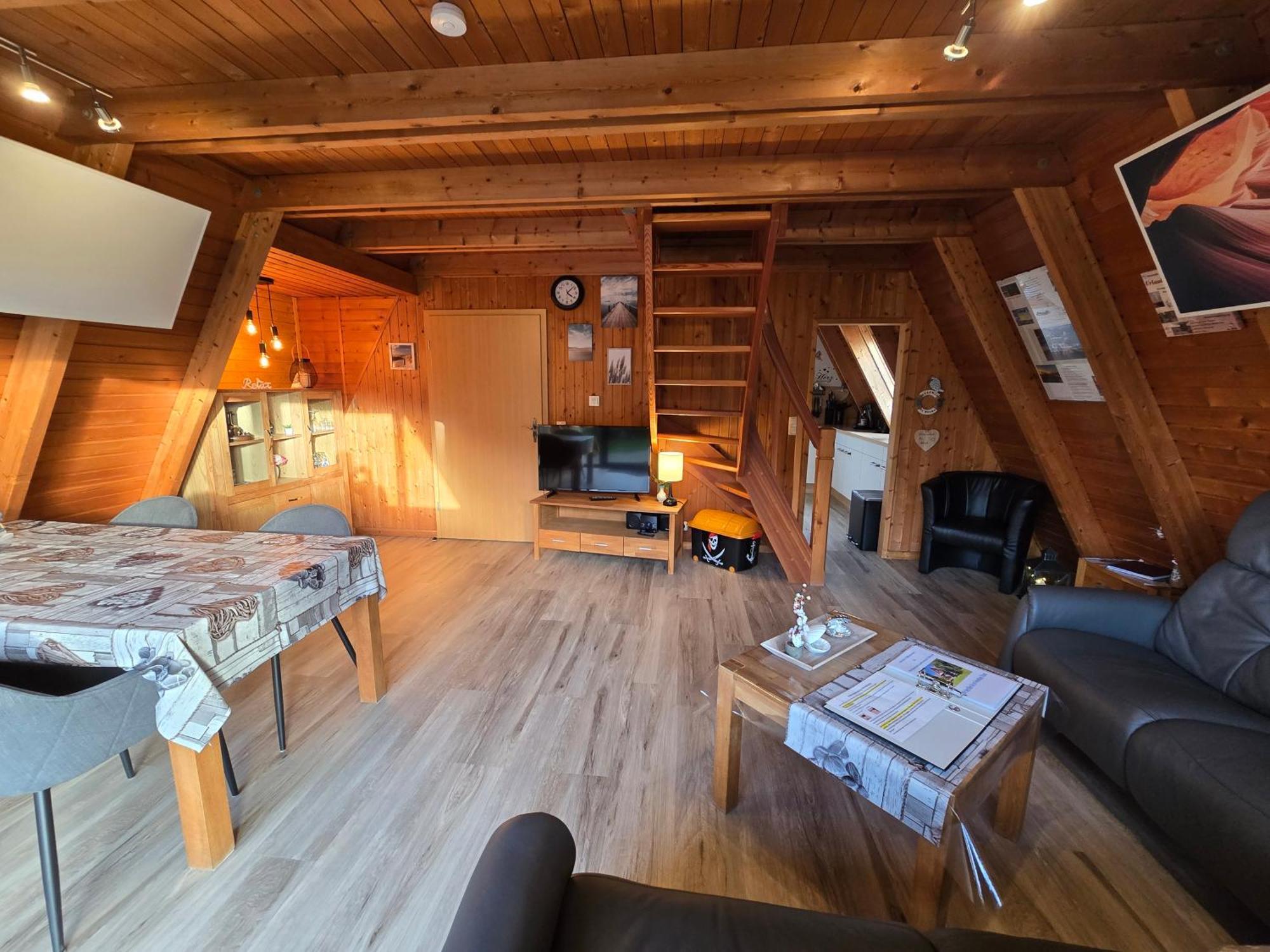 Haus Blume Villa คาโรลิเนนซีล ภายนอก รูปภาพ